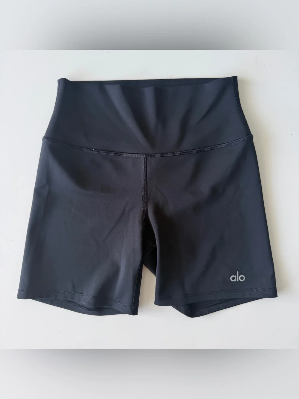 ALO Yoga High-Waist Black Airlift Energy Bike Shorts